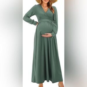 NWT Maternity maxi dress